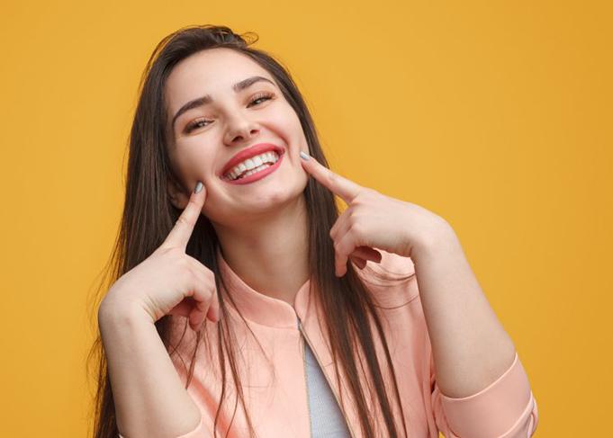 Lady shows off pretty smile